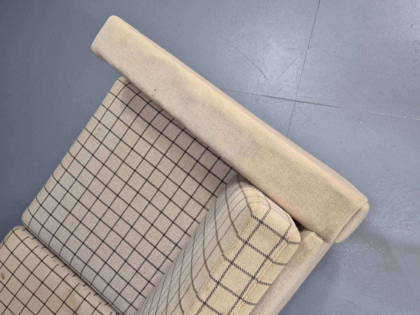 A Vintage Hans Wegner GE300 3 Seat Sofa in Original Wool MCM Retro EB9355 M3SS - UKDK FURNITURE