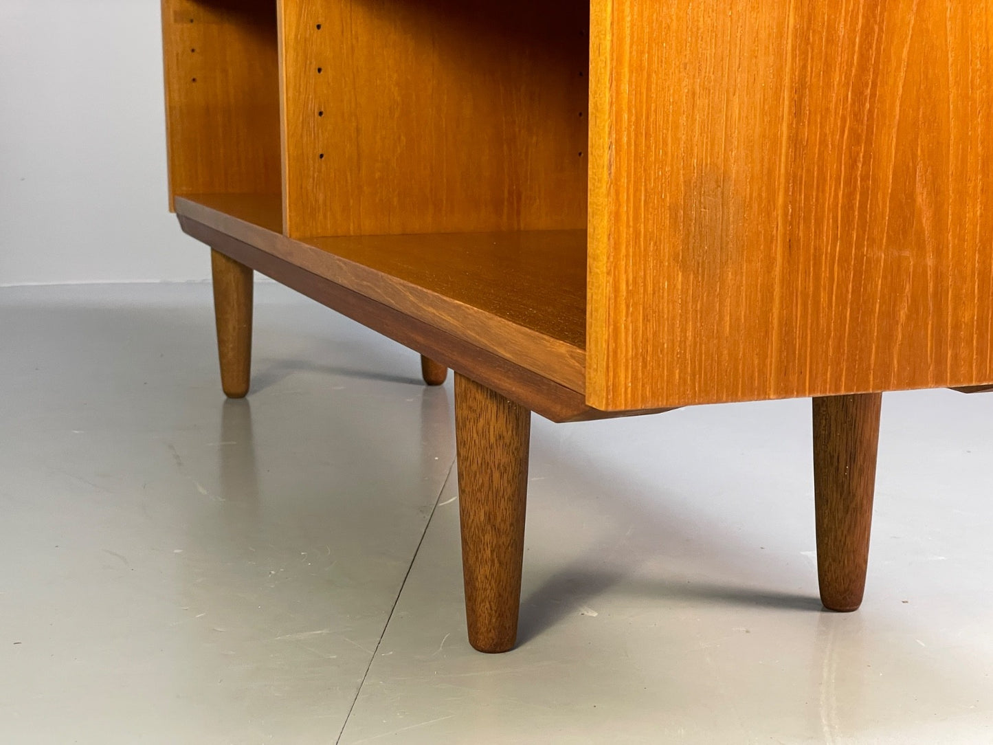 Vintage 1970s Teak Bookcase By Omann Jun Danish Retro Shelving EB9832 MWOO - UKDK FURNITURE