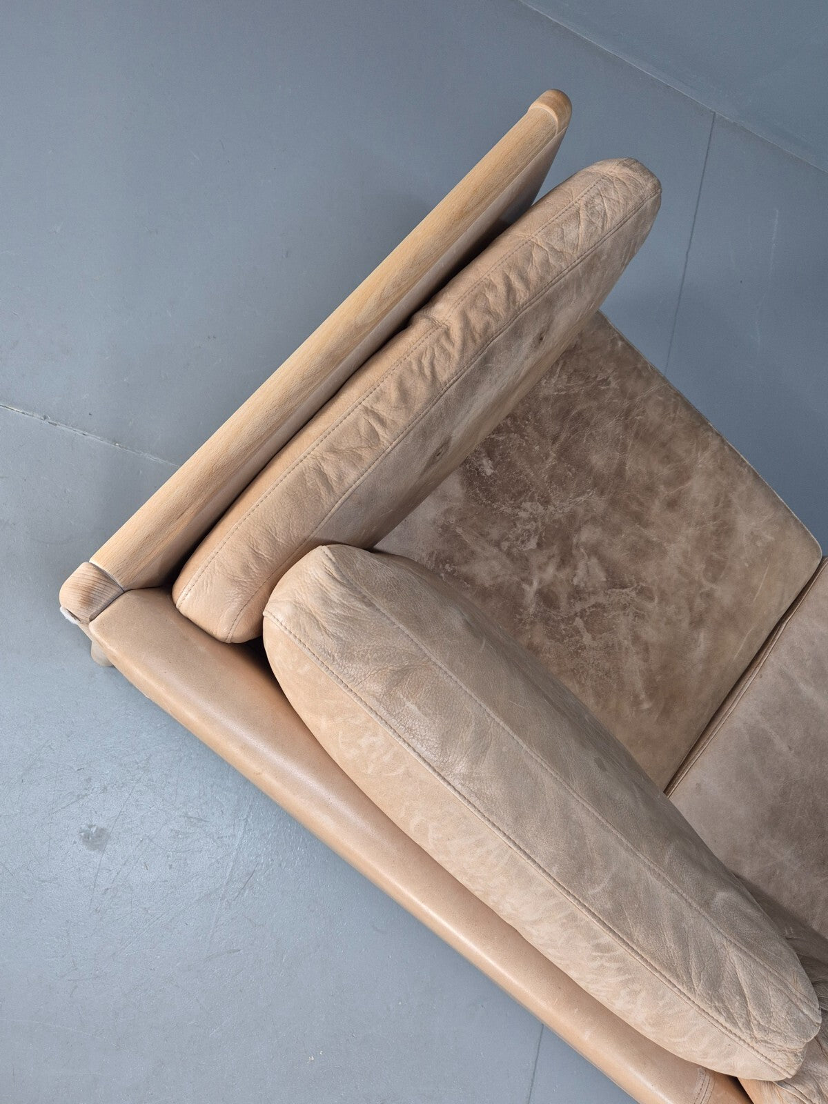 Vintage danish Tan Leather 3 Seat Sofa Wooden Ends Mogens Hansen MCM EB9083 M3SS - UKDK FURNITURE