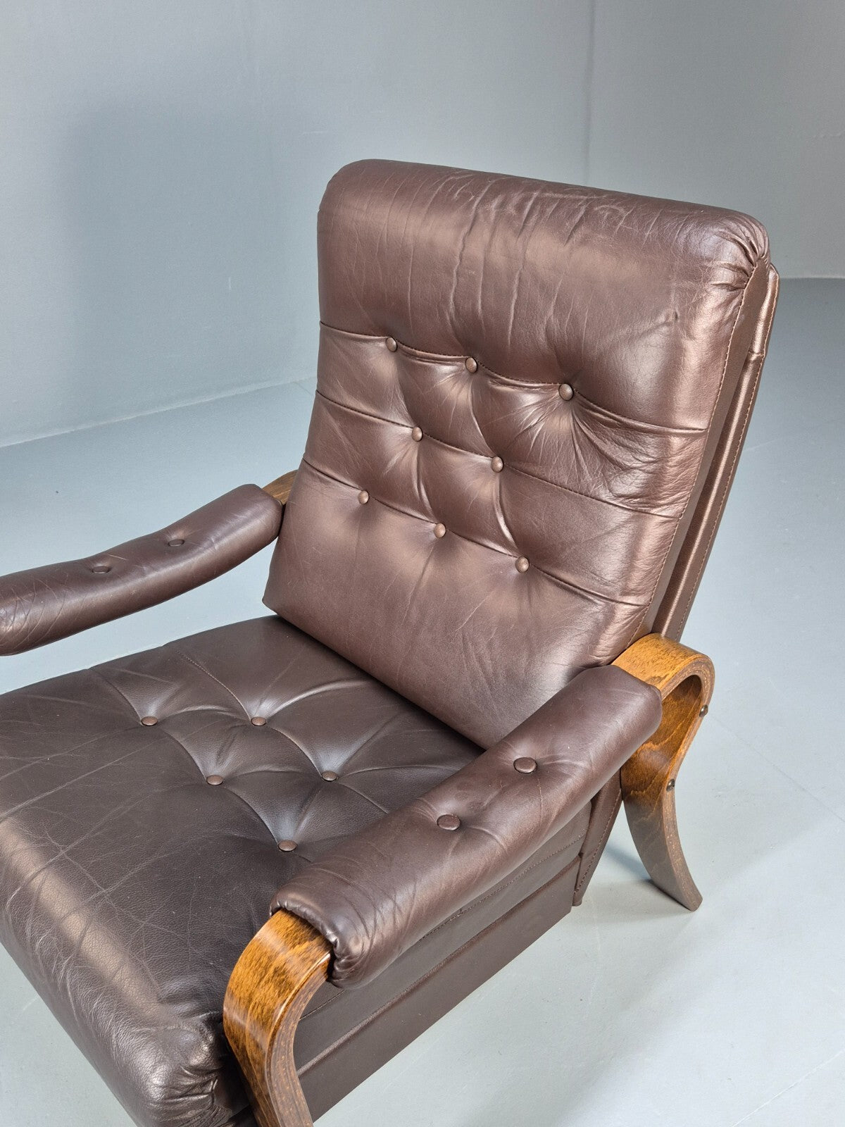 Vintage Danish Brown Leather Lounge Chair Bentwood Frame 1970s Retro EB9287 MNOR - UKDK FURNITURE