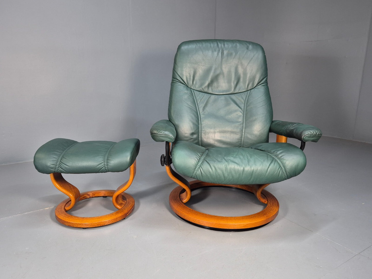 Vintage Stressless Swivel Chair Reclining & Green Leather Footstool EB9250 MSWI - UKDK FURNITURE