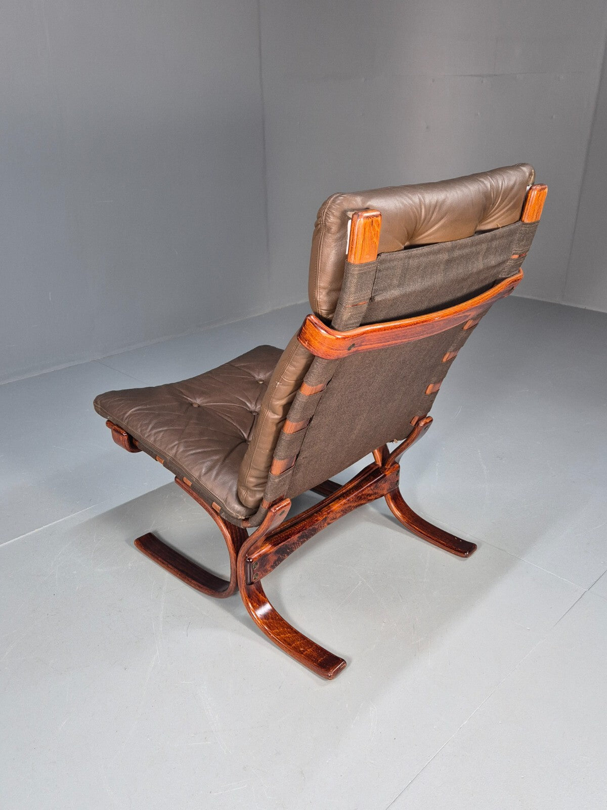 Vintage Danish Bentwood and Leather Lounge Chair 1970s Retro EB9348 MBEN - UKDK FURNITURE
