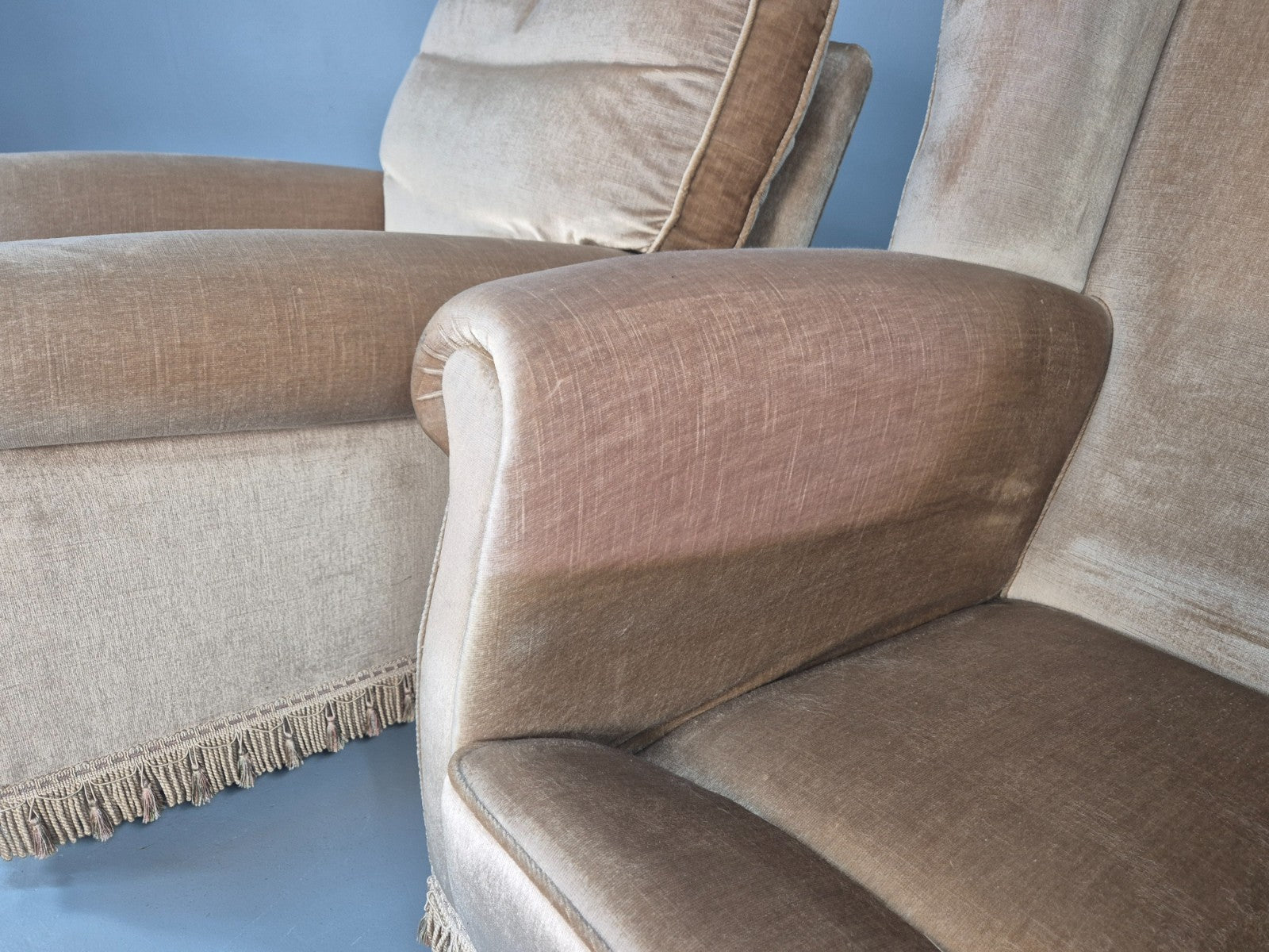 1970s Luxury Lounge Chairs Lowback and Wingback Gold Velour Retro  EB10631 VCLO12
