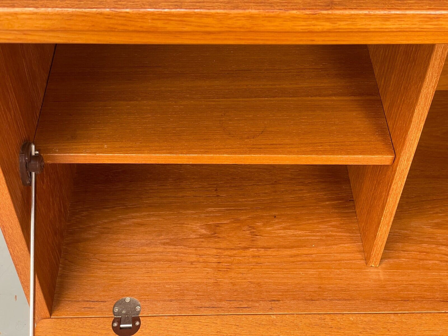 Vintage Teak Cupboard By Beaver And Tapley 1970s Retro EB7537 MWOO - UKDK FURNITURE