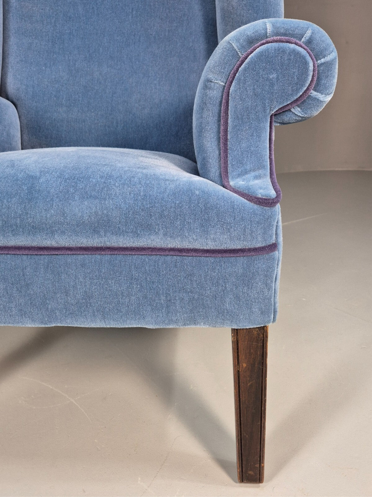 Vintage Wingback Lounge Chair Blue Velvet Antique Style EB9693 VNOR - UKDK FURNITURE