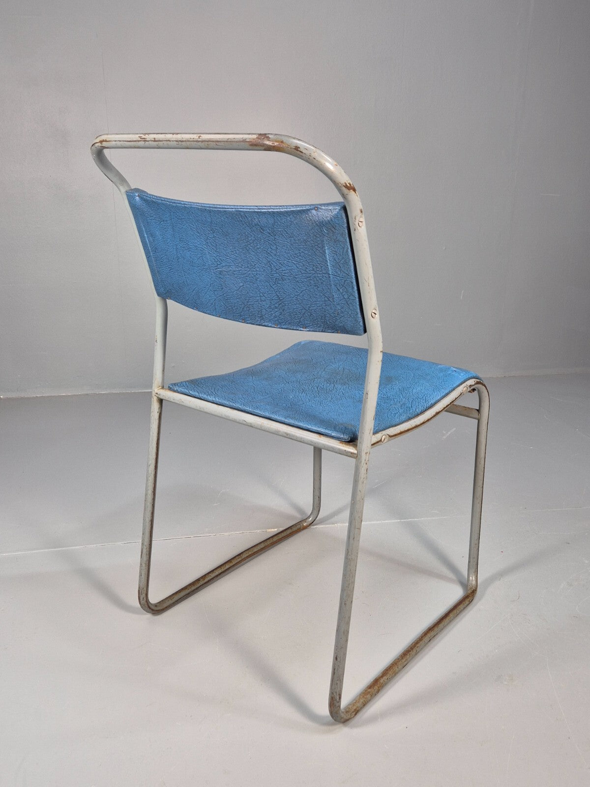 7 1950s Stacking Village Hall Chairs PEL style models in Blue Vinyl EB9470 MSTA - UKDK FURNITURE