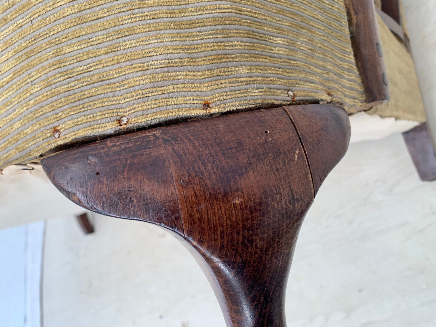 EB3611 Victorian Stained Oak, Bergere & Beige Fabric Sofa Vintage Antique. V3SS - UKDK FURNITURE