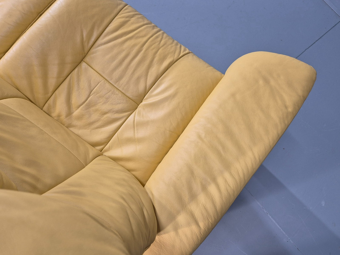 Ekornes Stressless Two Seater Leather Sofa Recline Stressless EB11266 M2SS20