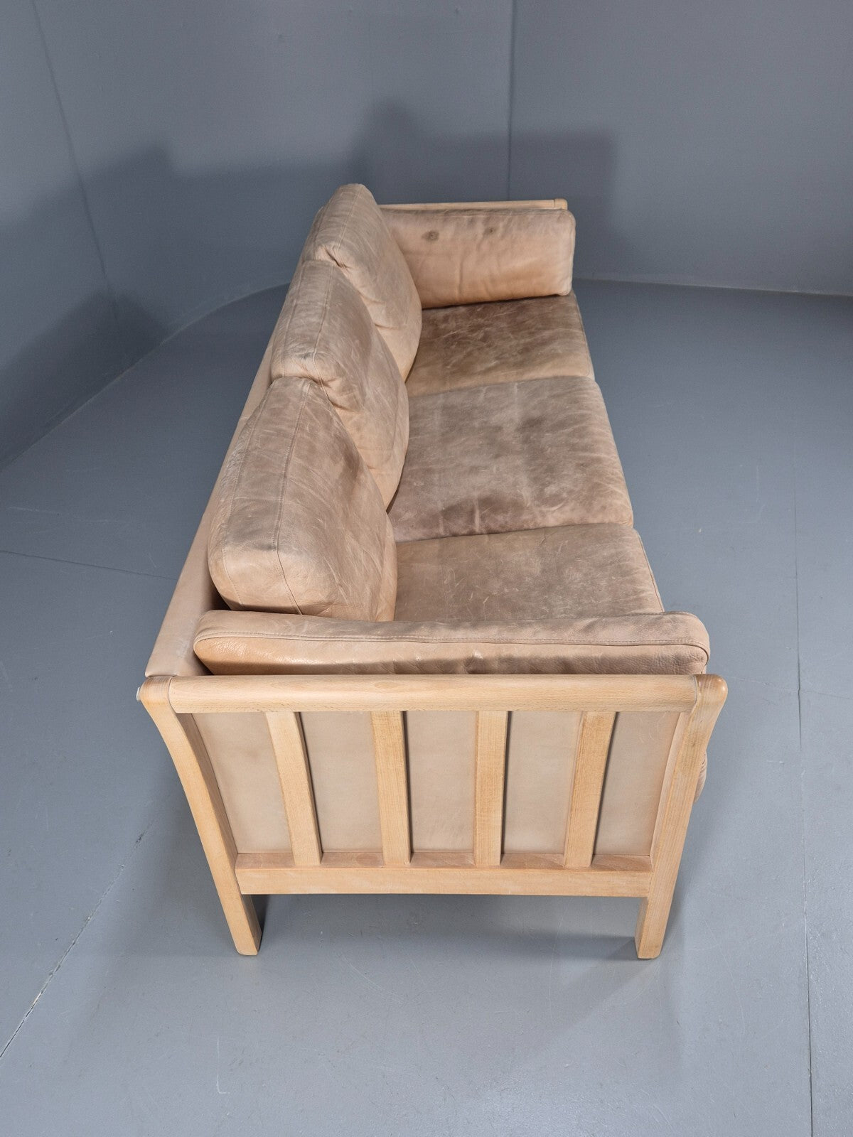 Vintage danish Tan Leather 3 Seat Sofa Wooden Ends Mogens Hansen MCM EB9083 M3SS - UKDK FURNITURE