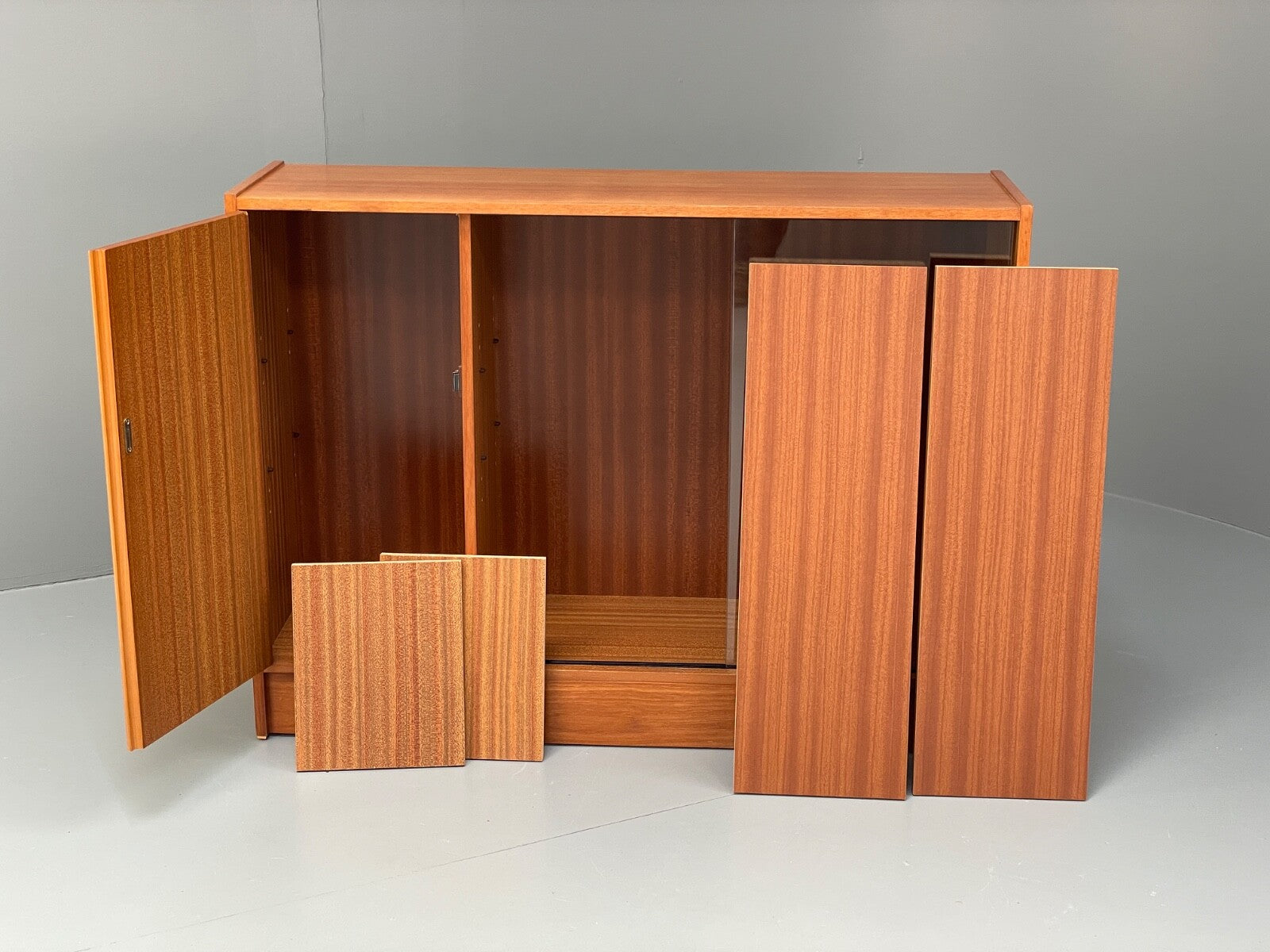 1970s Teak Shelving Unit Glass Doors And Cupboard Retro Bookcase EB8165 MWOO - UKDK FURNITURE