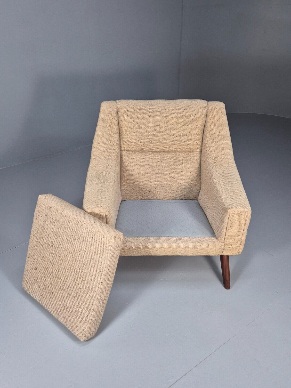 Midcentury Danish Arm Chair Oatmeal Wool Fabric Vintage Seating EB8880 MNOR - UKDK FURNITURE
