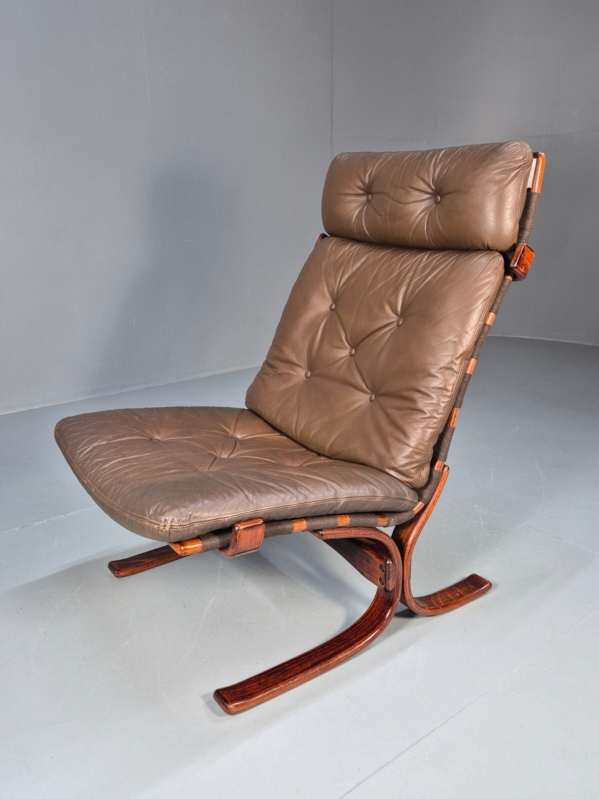 Vintage Danish Bentwood and Leather Lounge Chair 1970s Retro EB9348 MBEN - UKDK FURNITURE