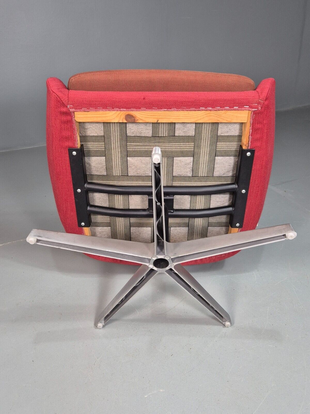 Vintage Swedish Swivel Chair Red Wool Ihreborn 1970s Retro EB7899 MSWI - UKDK FURNITURE
