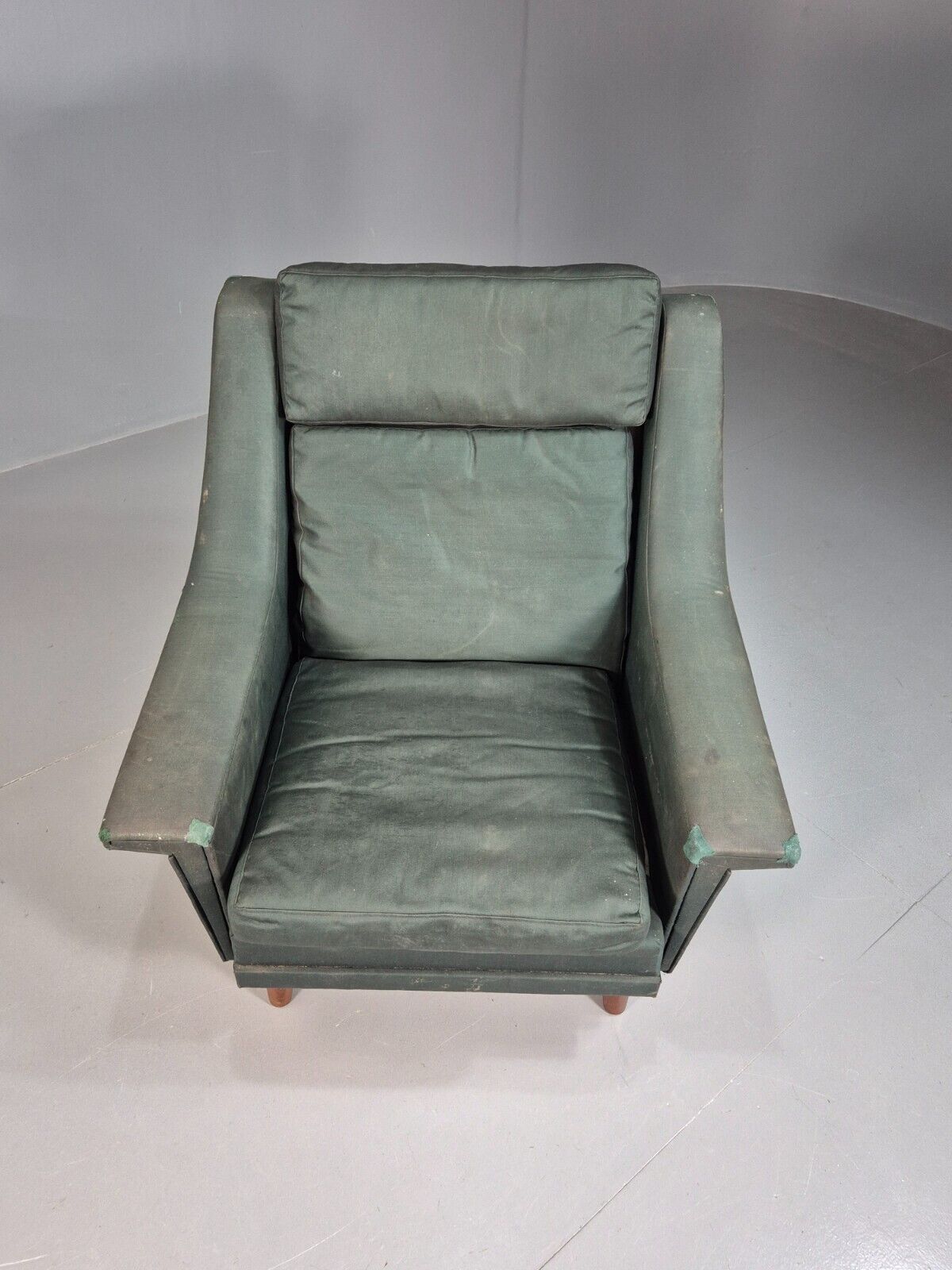 Mid Century Danish Lounge Chair Teak Legs Green Fabric Retro 1960s EB7444 MNOR - UKDK FURNITURE