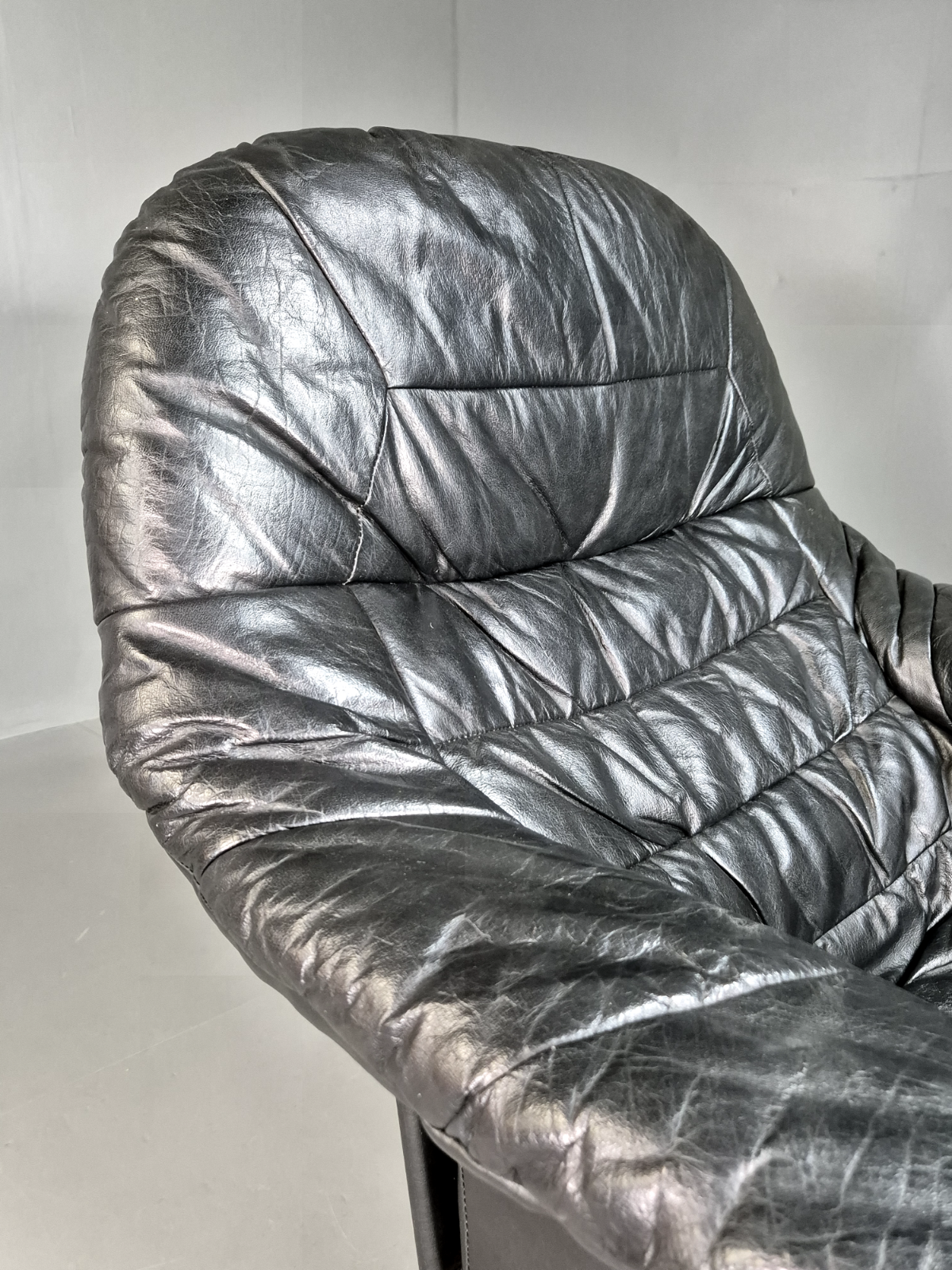 Vintage Danish Lounge Chair Black Leather Bentwood Frame Retro MCM EB7254 MBEN12