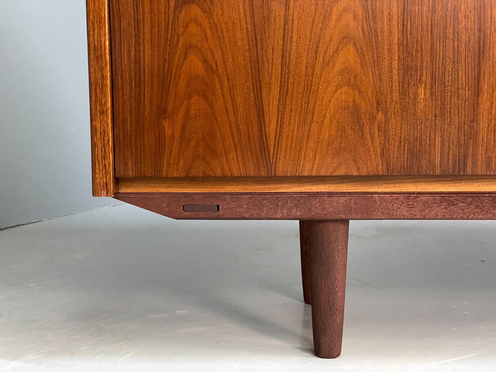 Vintage Danish Shelving Unit Drinks Cabinet By Poul Hundevad EB9105 MWOO - UKDK FURNITURE