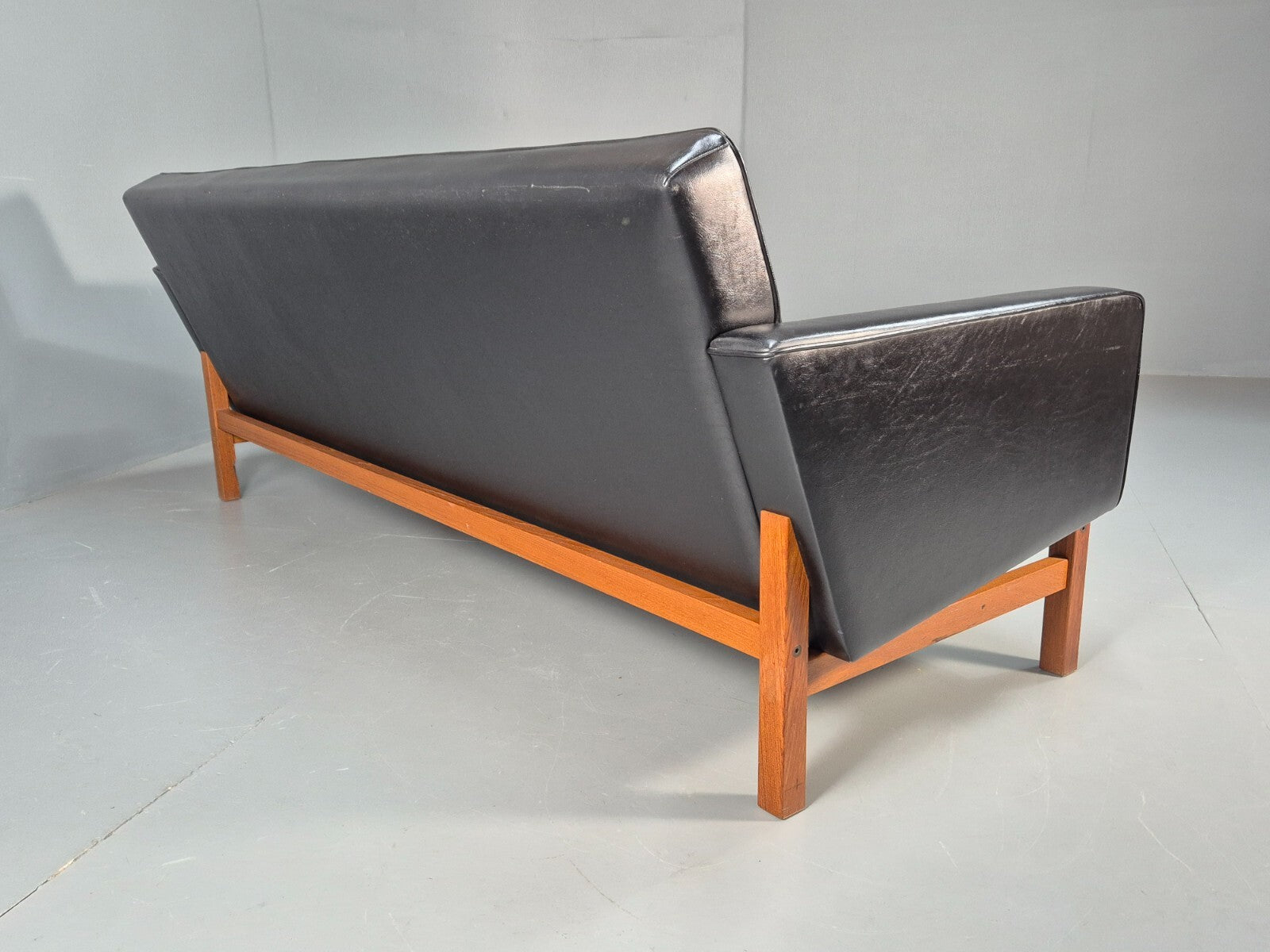 Vintage 3 Seater Sofa Black Leather Teak Frame Futura Mobler Mid Century M3SS - UKDK FURNITURE