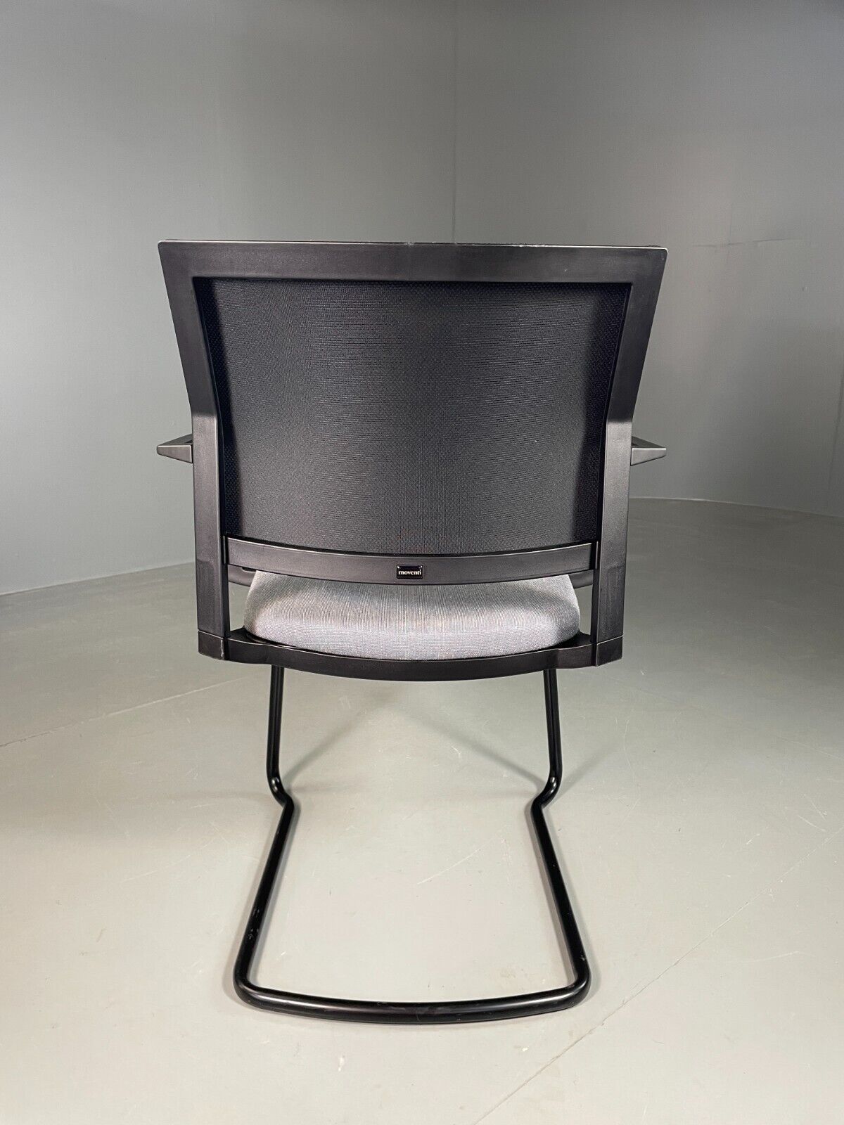 Vintage Task Chair Black and Grey Moventi Coz Cantilever EB6831 MNOR - UKDK FURNITURE