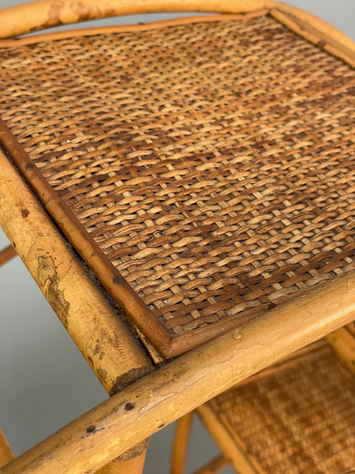 Antique Art Deco Bamboo And Wicker Circular Small Display Shelving EB9737 MWOO - UKDK FURNITURE