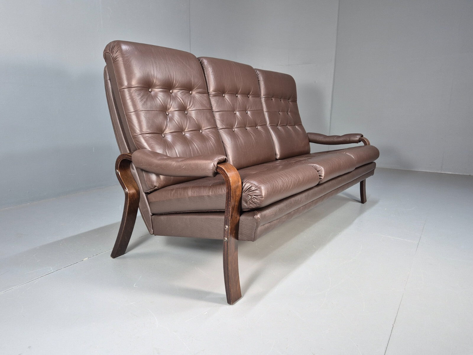 Vintage danish 3 seat Brown Leather Sofa Bentwood Frame 1980s Retro EB9079 M3SS - UKDK FURNITURE