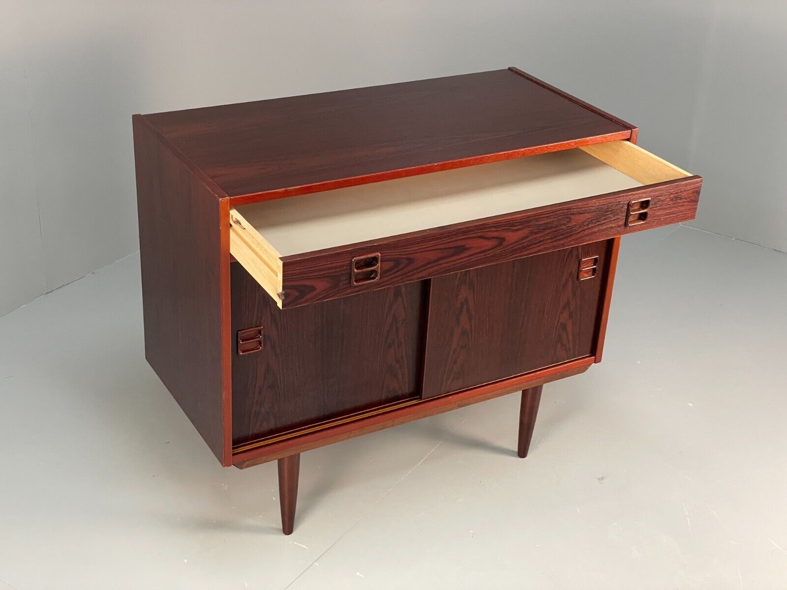 Vintage Danish Mid Century Small Storage Unit Bedroom Hi Fi EB8157 MWOO - UKDK FURNITURE