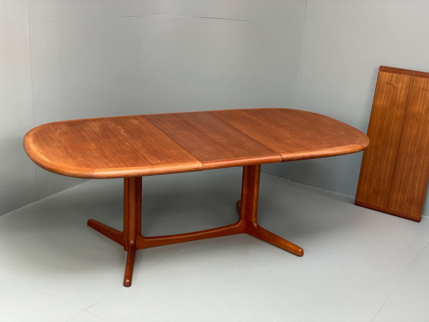 Teak Extending Dining Table Oval Vintage Danish Edvard Valentinsen EB9753 MWOO - UKDK FURNITURE