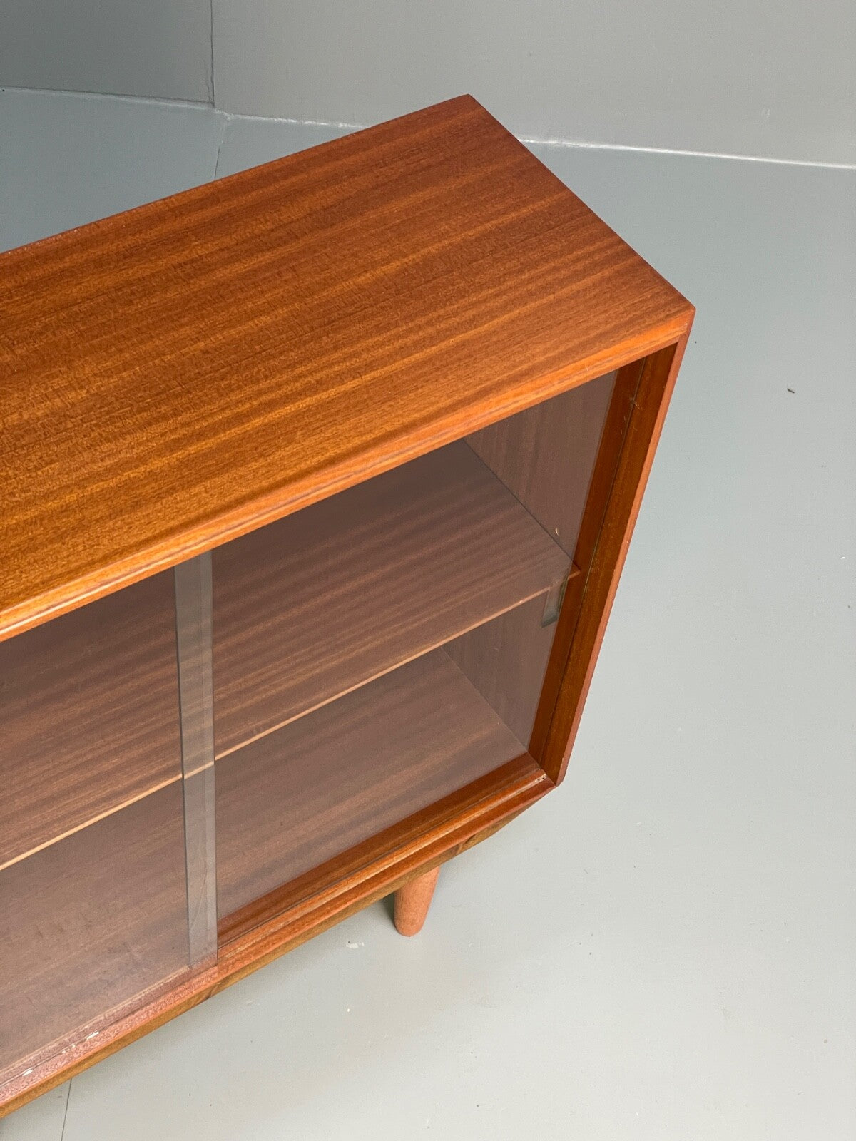 Vintage Teak Glazed Bookcase Beaver And Tapley Mid Century Shelving EB9718 MWOO - UKDK FURNITURE