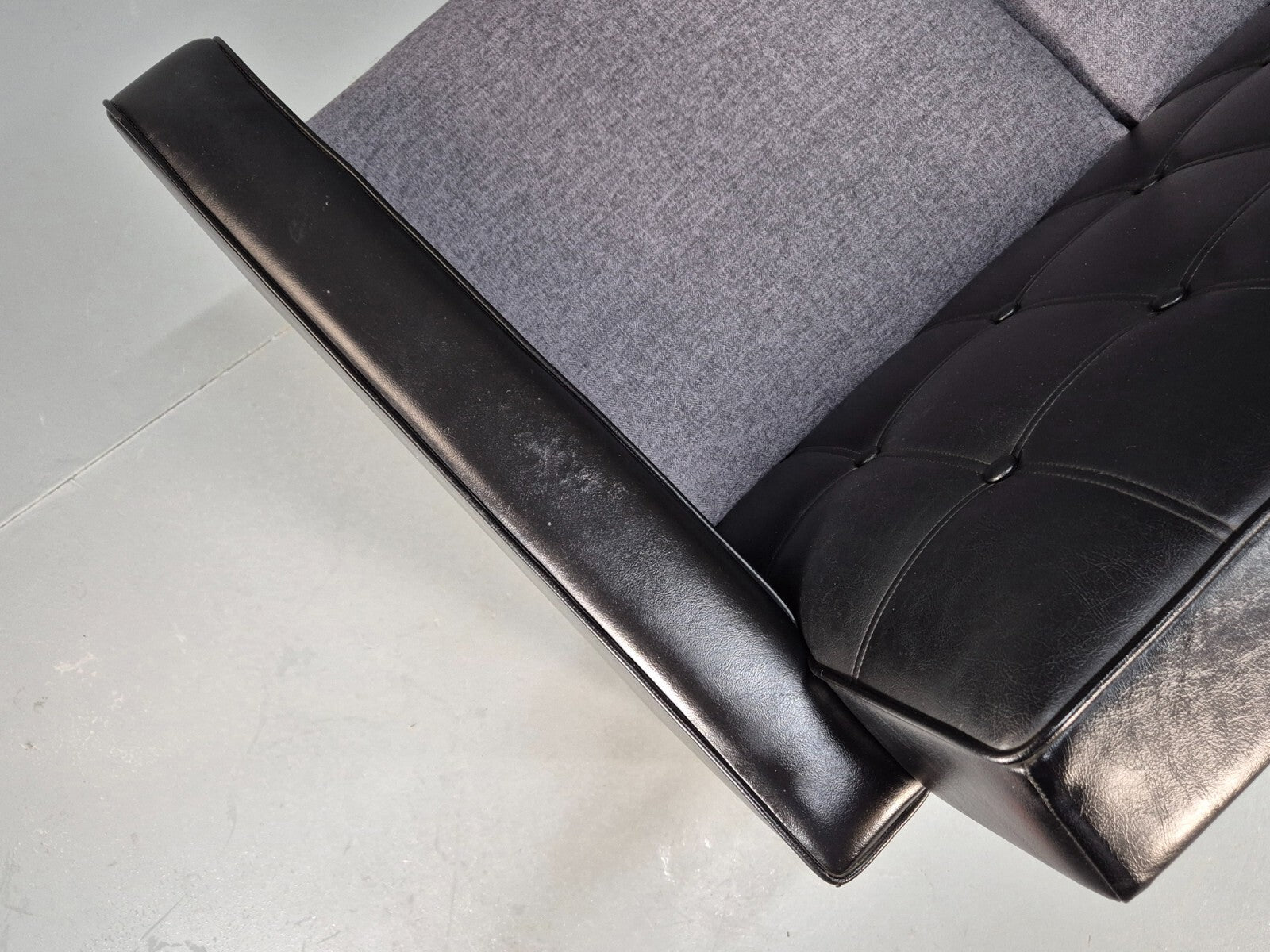 Vintage 3 Seater Sofa Black Leather Teak Frame Futura Mobler Mid Century M3SS - UKDK FURNITURE