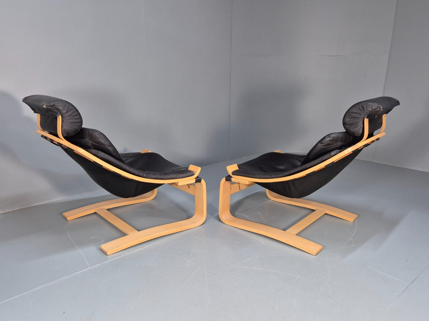 2 Kroken Leather Lounge Chairs, Ake Fribyter Design 1970s Retro MCM EB9295 MNOR - UKDK FURNITURE