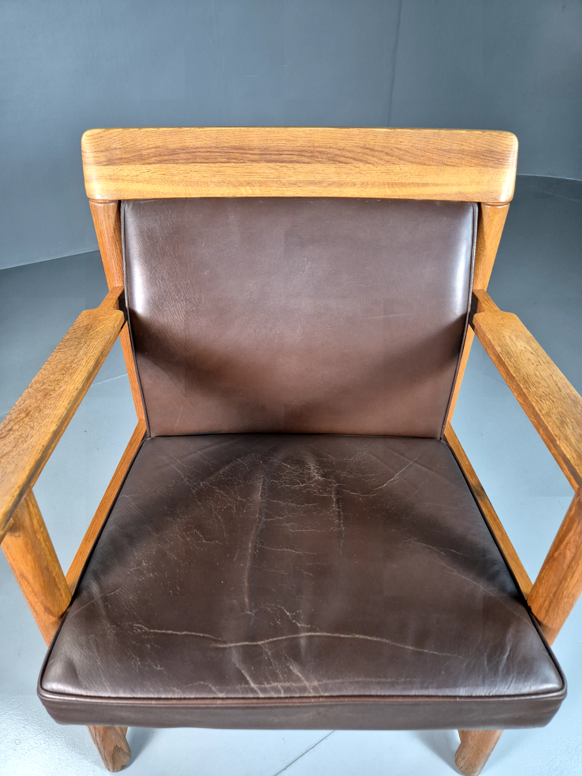 Vintage Scandinavian Elbow Chair Brown Leather Oak Frame Retro MCM EB7074 MNOR - UKDK FURNITURE