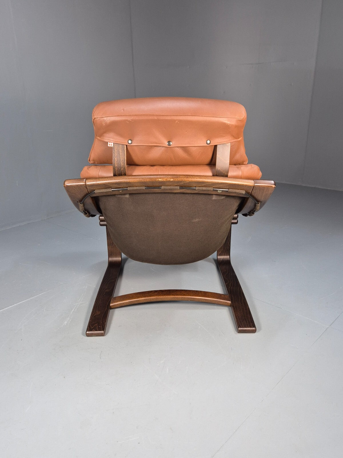 Vintage Skippers Apollo Brown Leather Bentwood Lounge Chair Danish EB9306 MBEN - UKDK FURNITURE