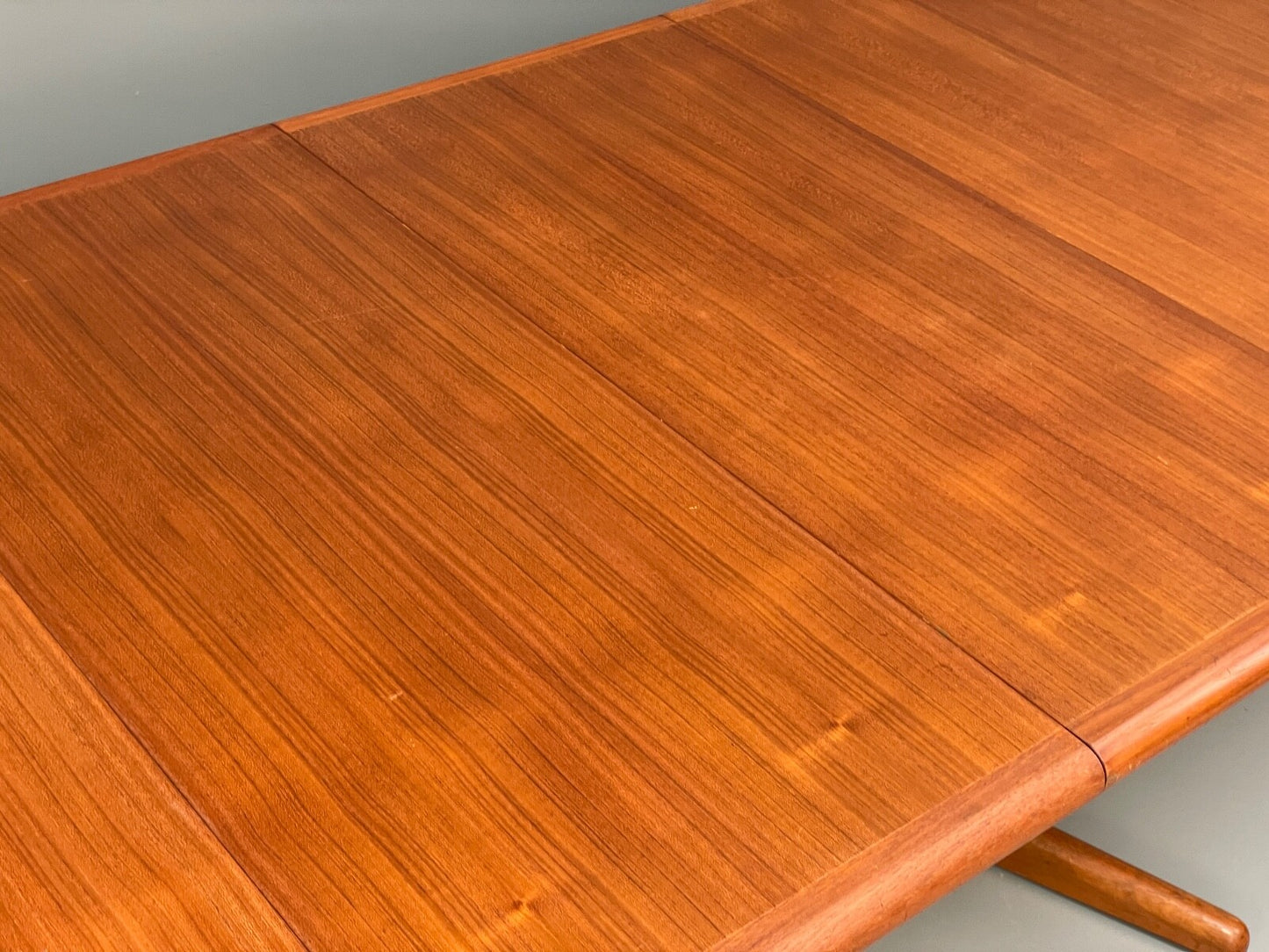 Teak Extending Dining Table Oval Vintage Danish Edvard Valentinsen EB9753 MWOO - UKDK FURNITURE