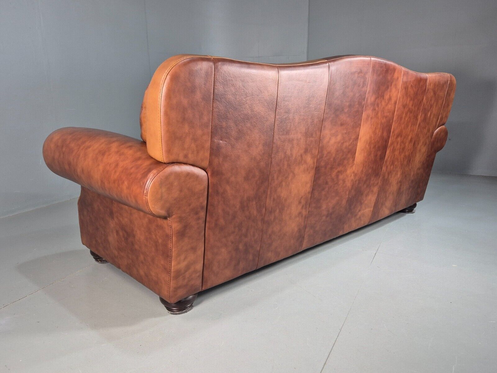Vintage 3 Seat Sofa Brown Leather Traditional Club Style EB8313 VCHE - UKDK FURNITURE
