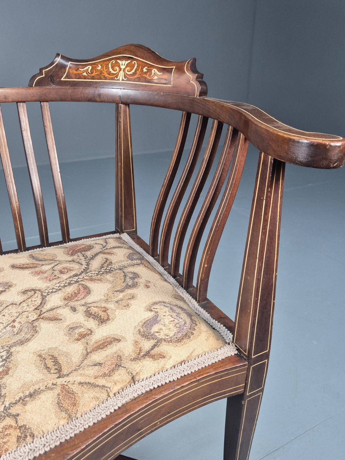 Edwardian Inlaid Corner Chair Mahogany Boxwood and Ivorine Antique EB10642 VDIN15