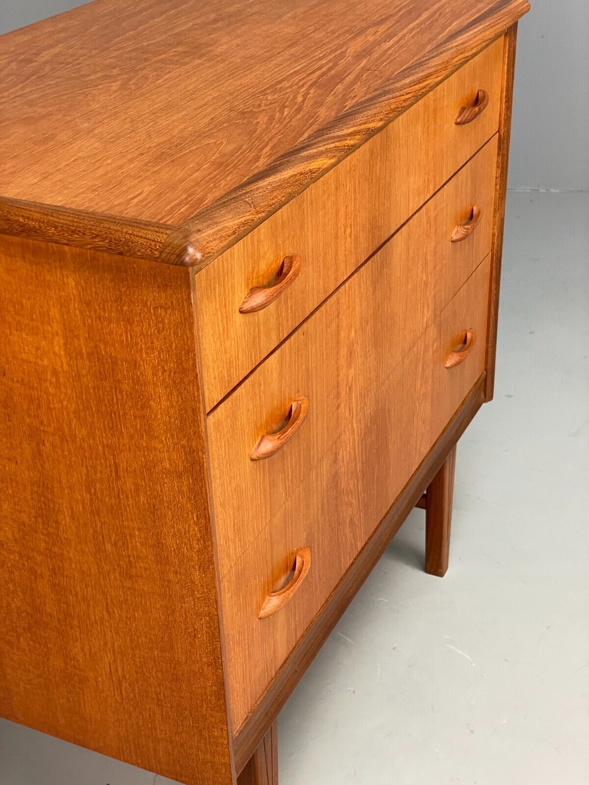 Vintage Teak Chest Of Drawers Compact Mid Century Design Storage EB9414 MWOO - UKDK FURNITURE