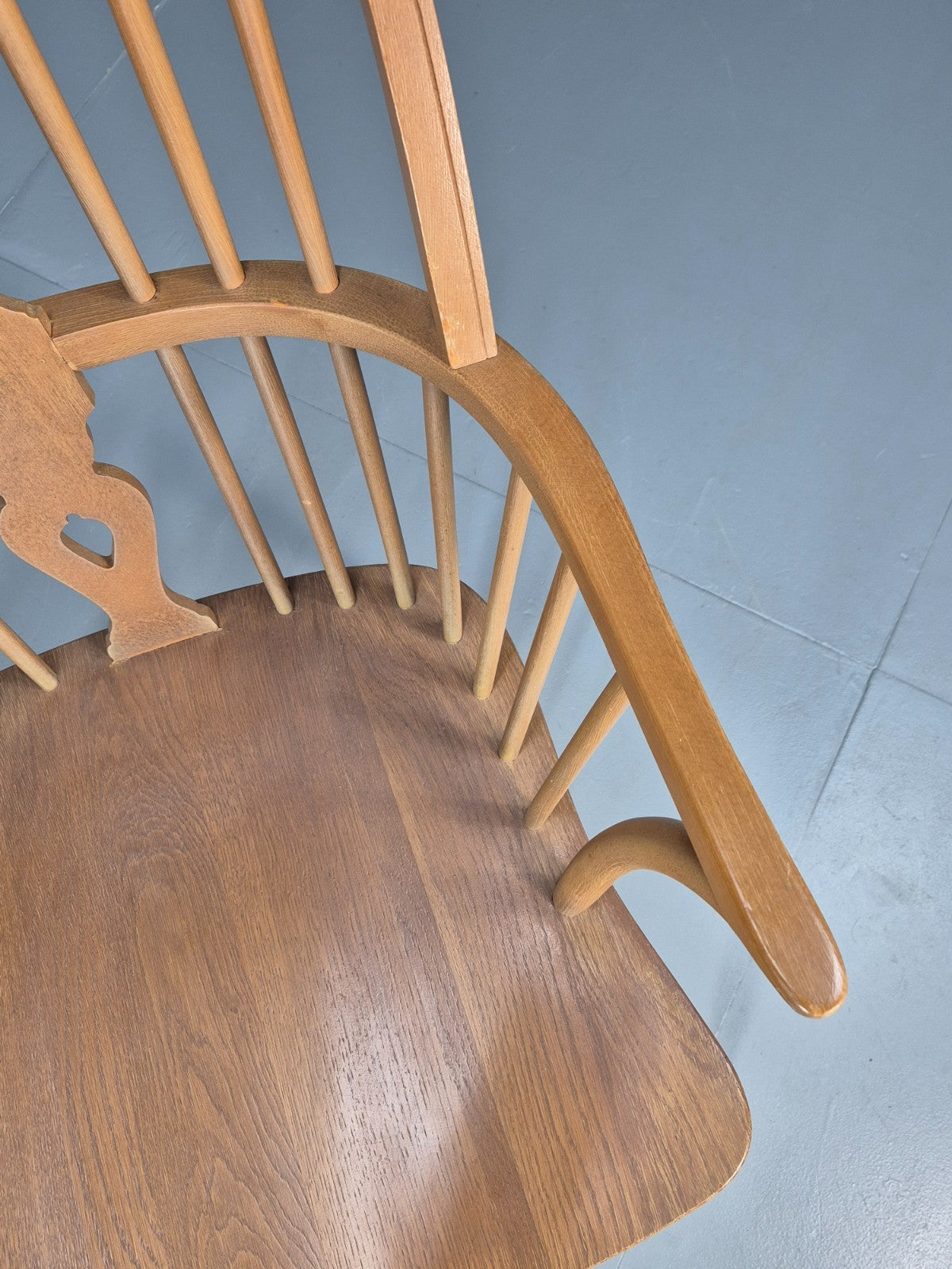 Vintage Wheelback Windsor Chair Elm and Beech Twentieth Century  EB10694 VDIN3