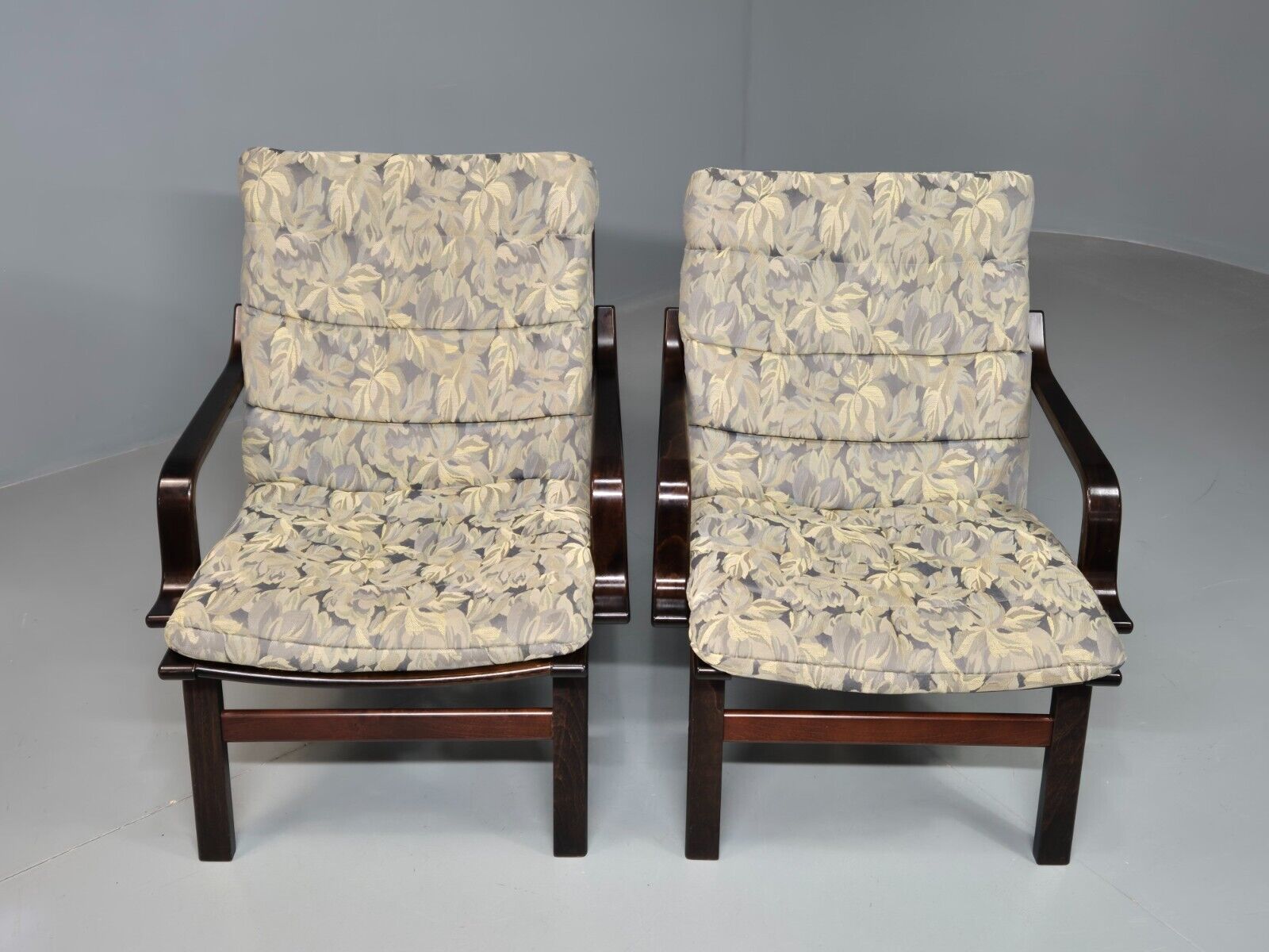 2 Vintage Danish Lounge Chairs Blue Floral Bentwood Retro 1980s MCM EB8337 MBEN - UKDK FURNITURE