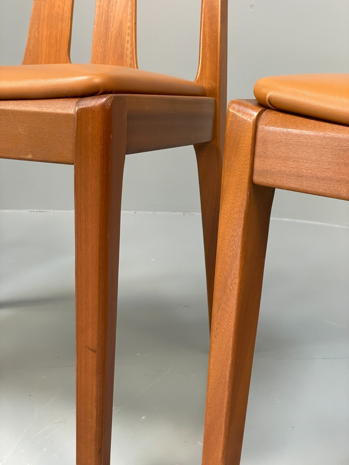 Vintage Nathan Tan Dining Chairs Set Of 4 Vinyl Mahogany 1970s EB9727 MDIN - UKDK FURNITURE