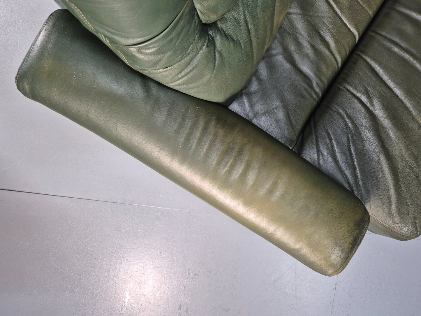 Vintage Green Leather Sofa 1970s Harrods Retro MCM EB9475 M3SS - UKDK FURNITURE