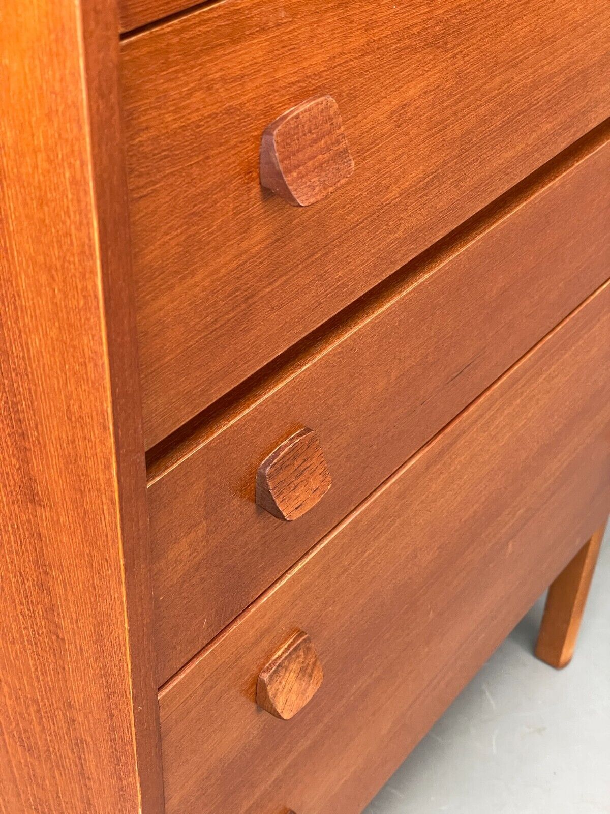 Vintage Teak Chest Of Drawers By Symbol Retro Handles EB9120 MWOO - UKDK FURNITURE