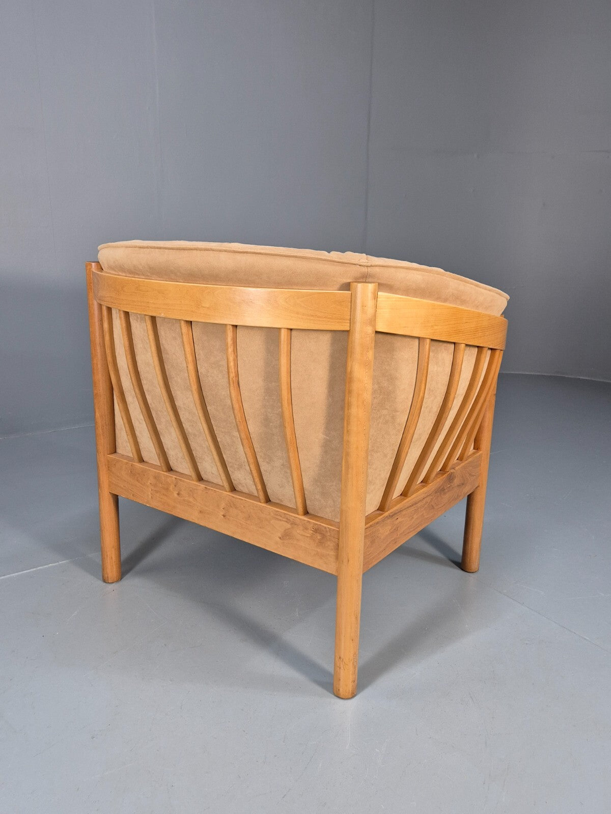 Nielaus and Jeki Vintage Danish Lounge Chair Curved Beech Frame MCM EB9309 MNOR - UKDK FURNITURE