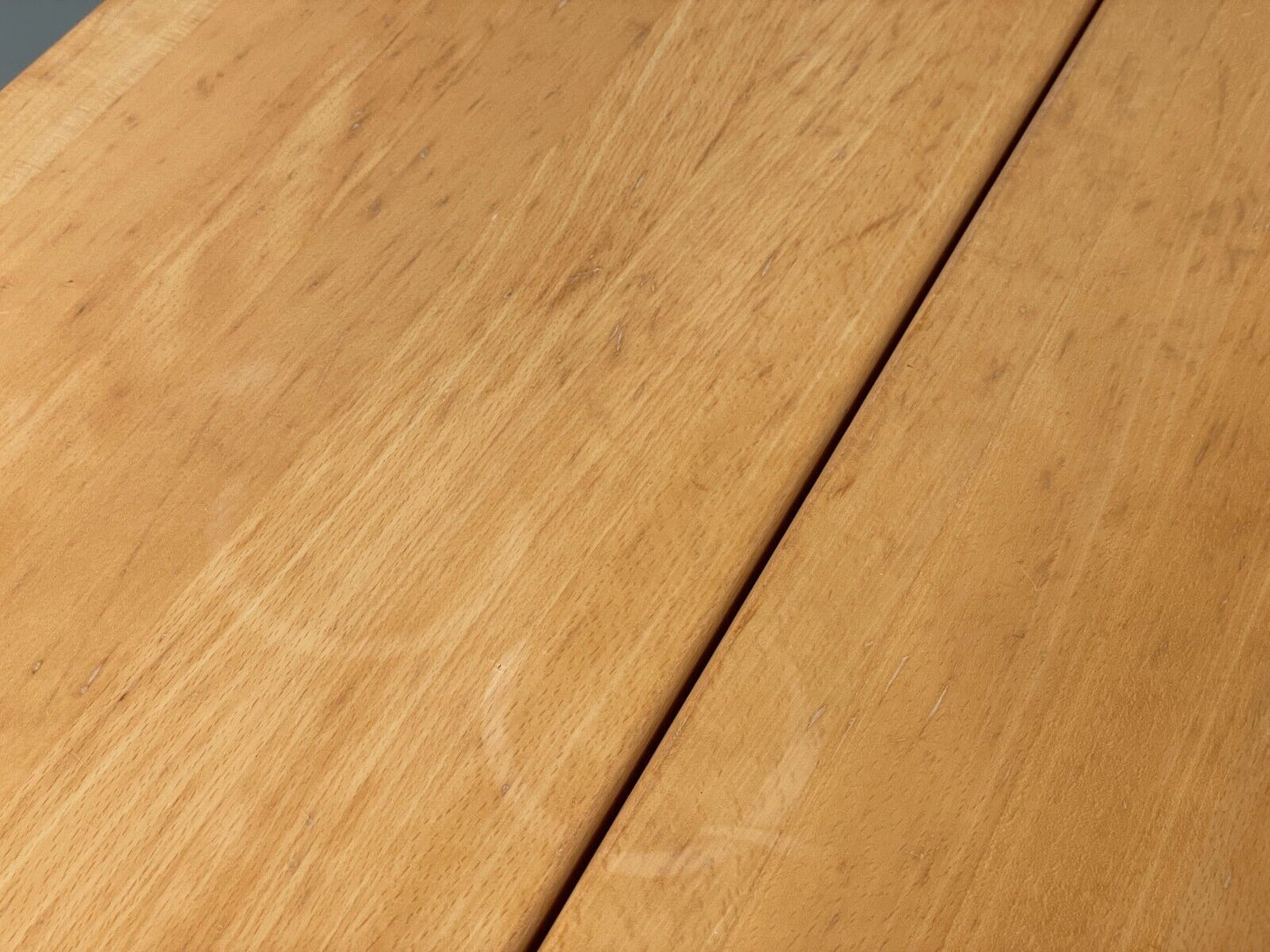 6658854