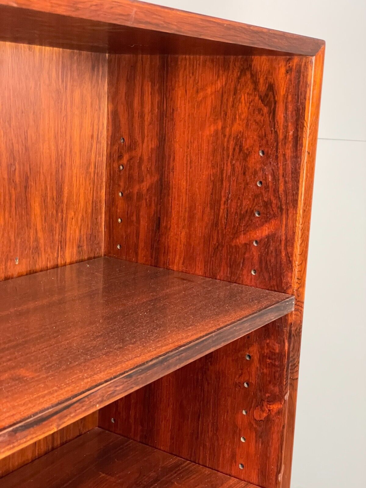 Vintage Danish Bookcase Shelving Unit By LYBY Møbler Adjustable EB9131 MWOO - UKDK FURNITURE