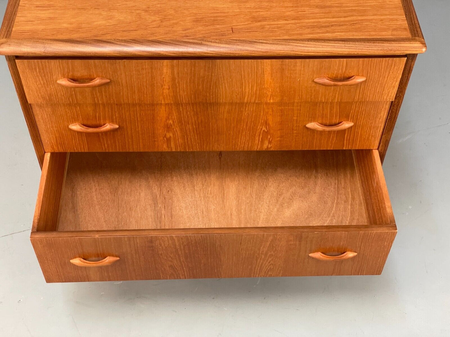 Vintage Teak Chest Of Drawers Compact Mid Century Design Storage EB9414 MWOO - UKDK FURNITURE