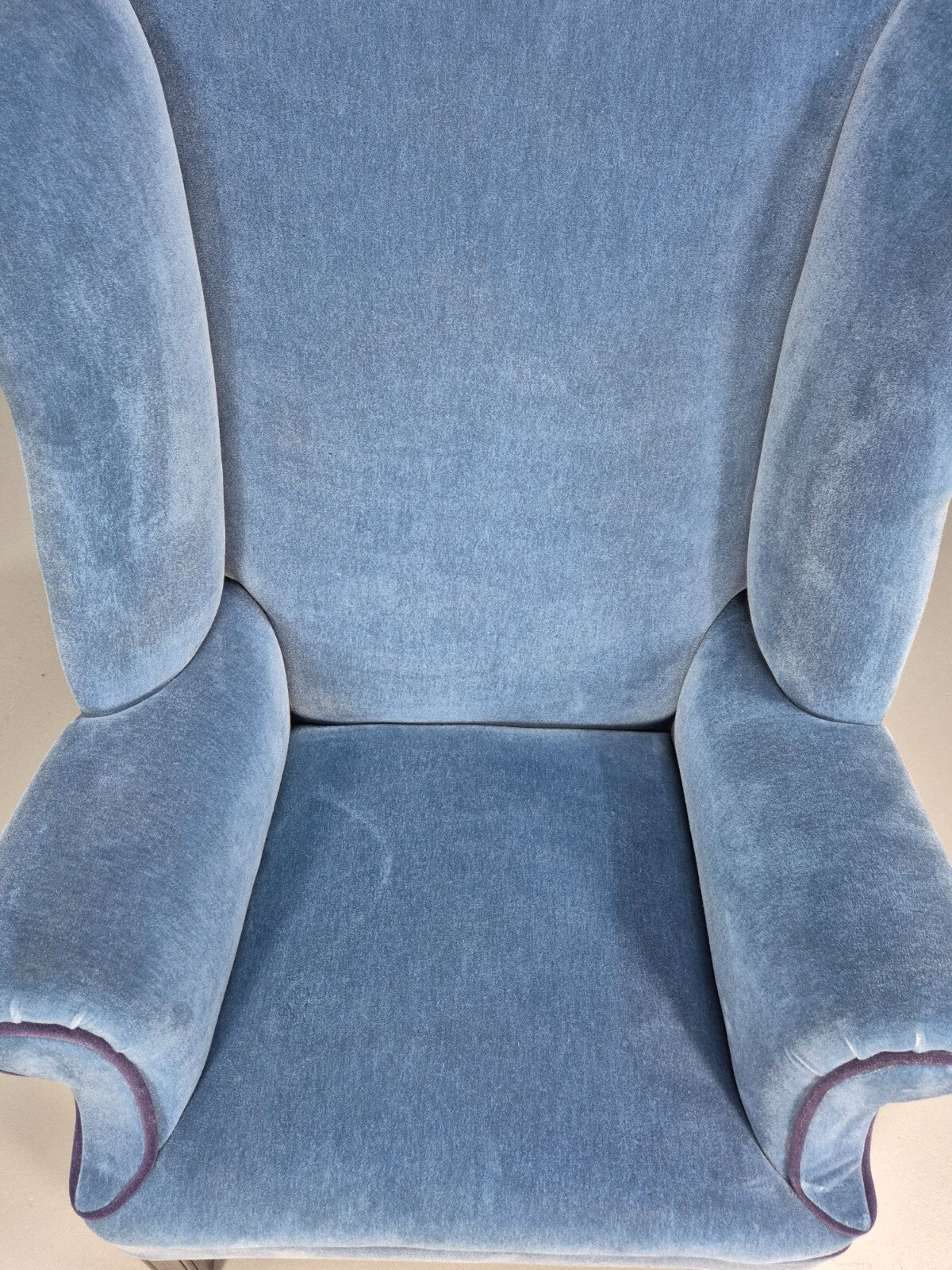 Vintage Wingback Lounge Chair Blue Velvet Antique Style EB9693 VNOR - UKDK FURNITURE