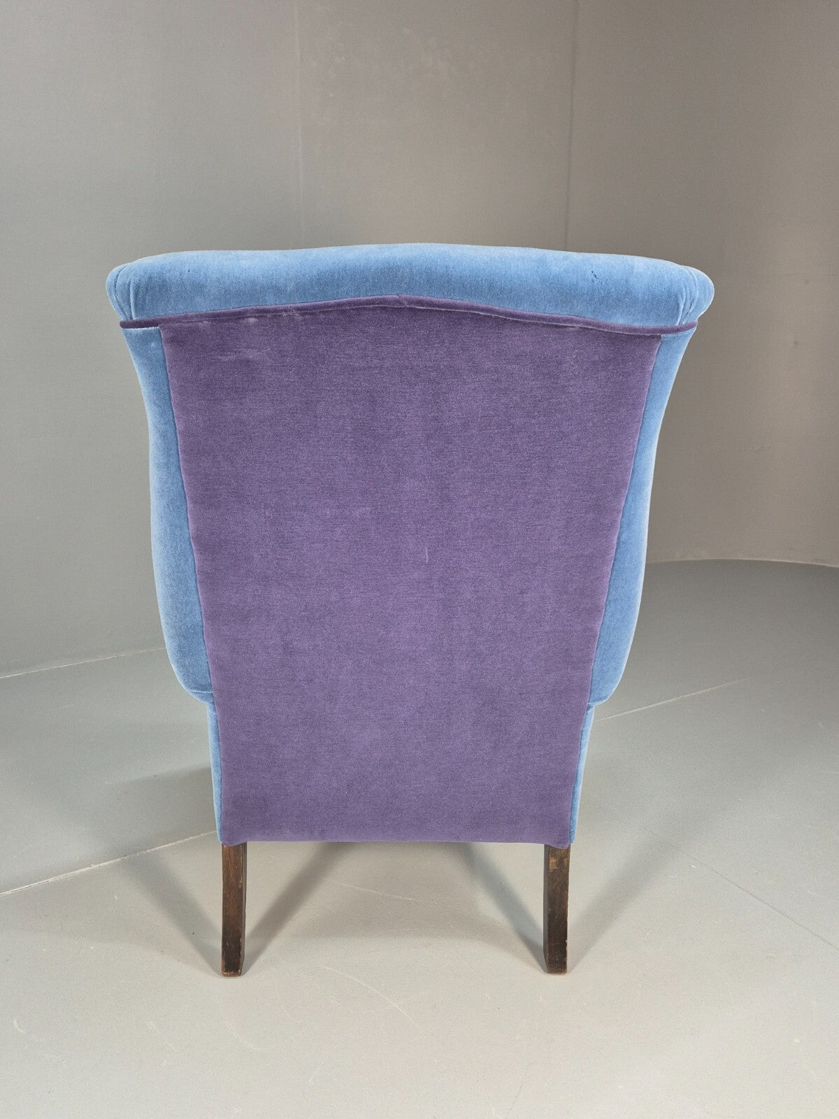 Vintage Wingback Lounge Chair Blue Velvet Antique Style EB9693 VNOR - UKDK FURNITURE