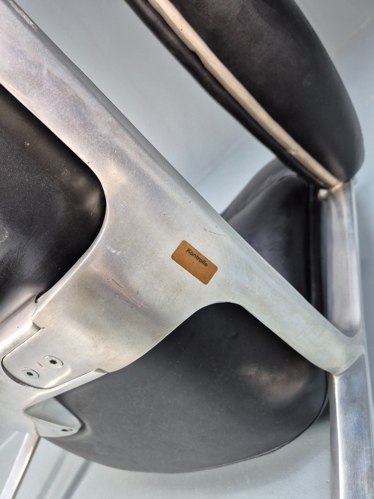 Roder Sohne Leather and Aluminium Boardroom Chair 1960s Retro MCM EB10616 MNOR17