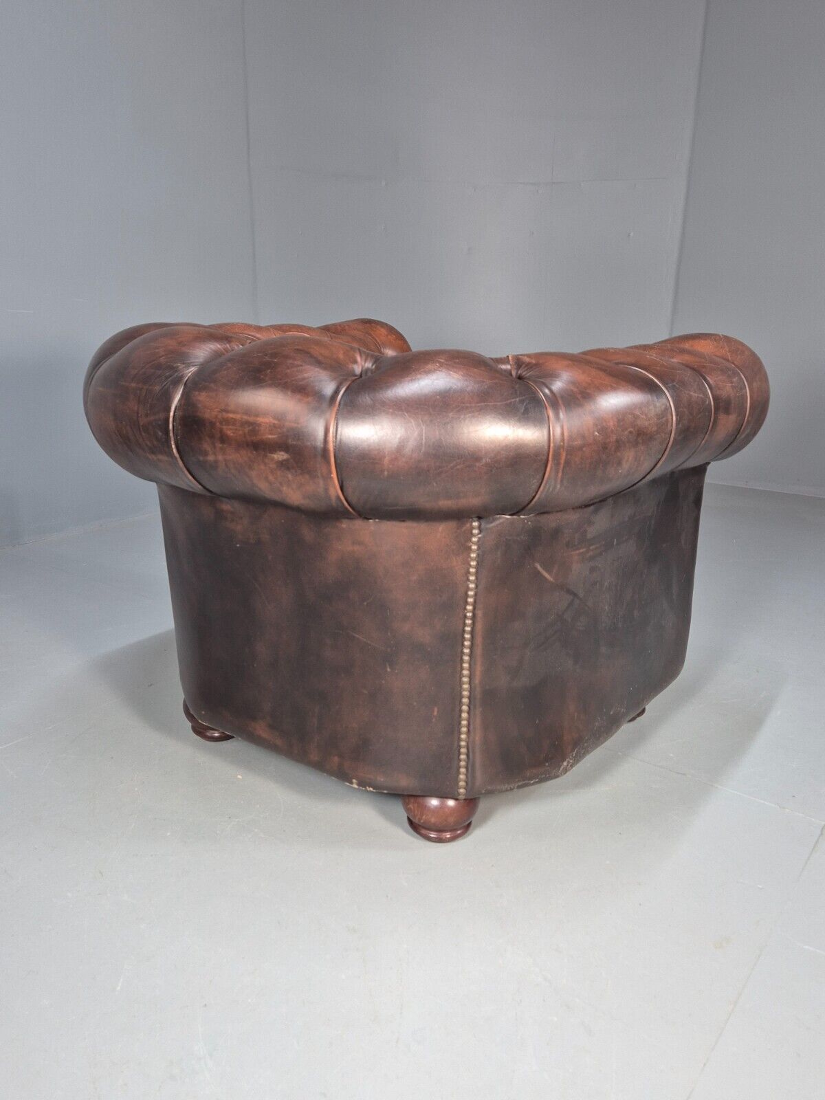 Vintage Chesterfield Club Chair Brown Deep Buttoned Leather EB8520 VLEA - UKDK FURNITURE