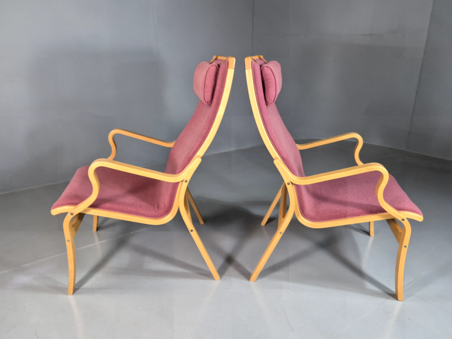 2 Vintage Danish Lounge Chairs Pink Bentwood Ostergaard Retro MCM EB7220 MBEN - UKDK FURNITURE