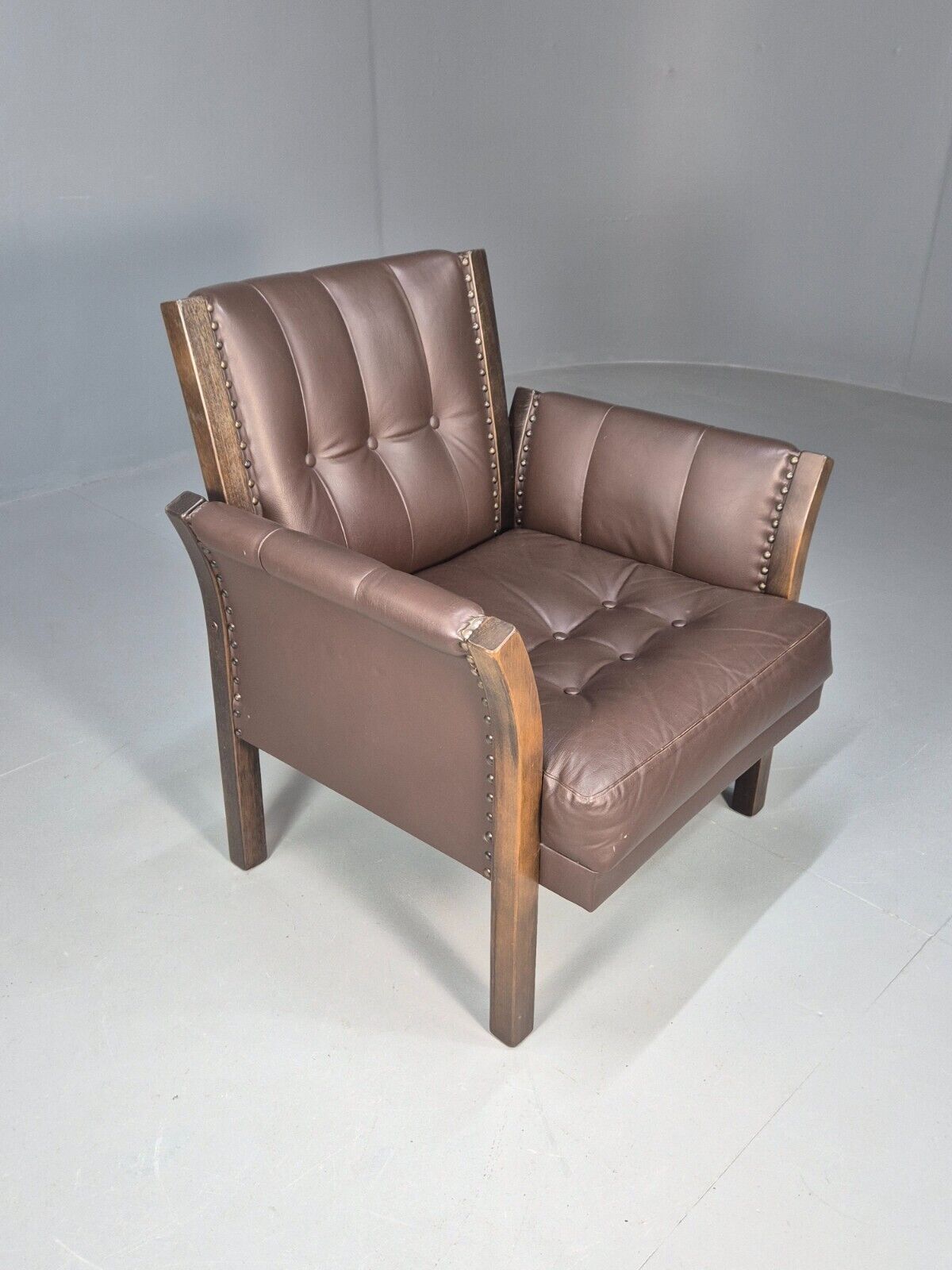 Vintage Danish Lounge Chair Brown Leather Beech Frame Antique Style EB8493 VLEA - UKDK FURNITURE
